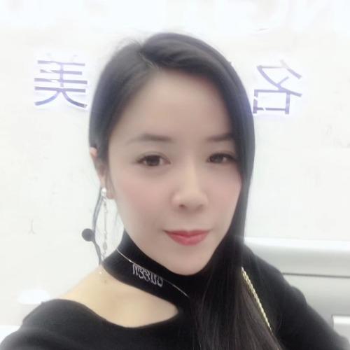 西丽极致深喉美容店老板娘