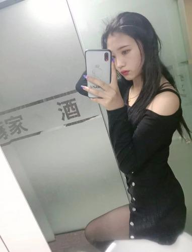 松北有点小贵颜值小妹