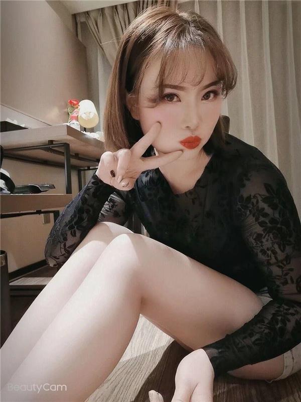 川妹子佳佳，刚小水，推荐一下！