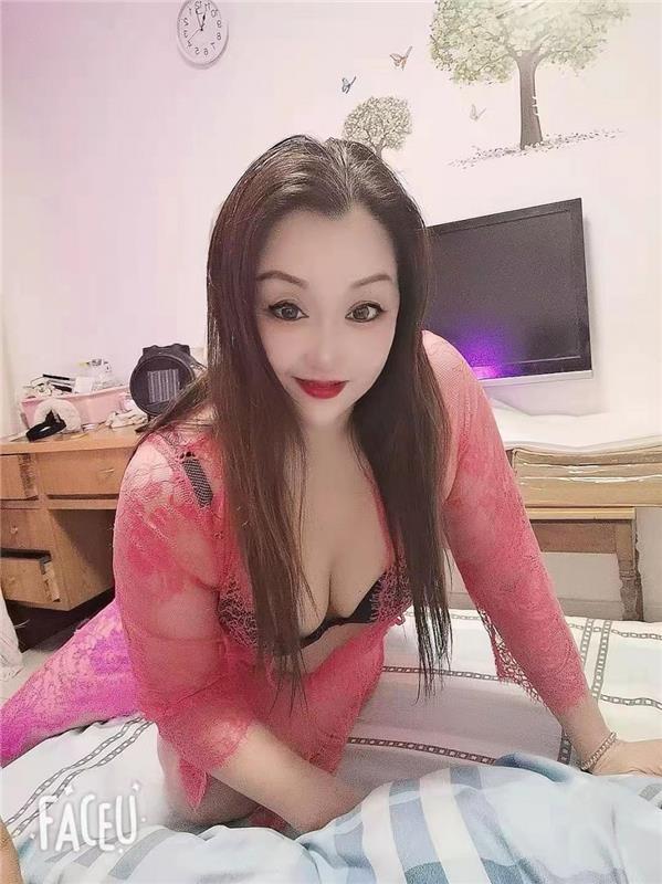 东郊美少妇.