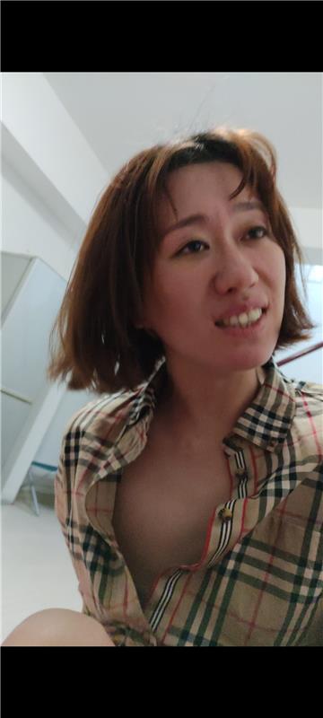 舞厅美女兼职