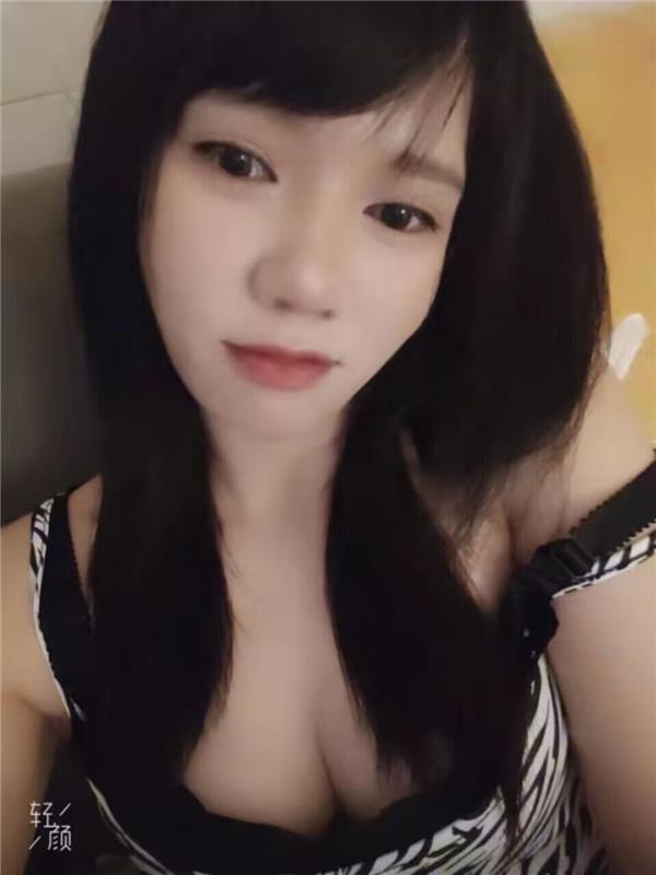 龙华服务型少妇