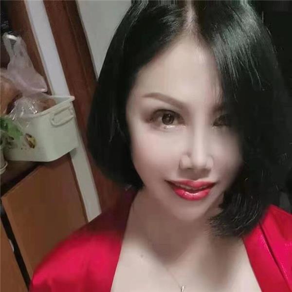 xiongtui很爽的美女