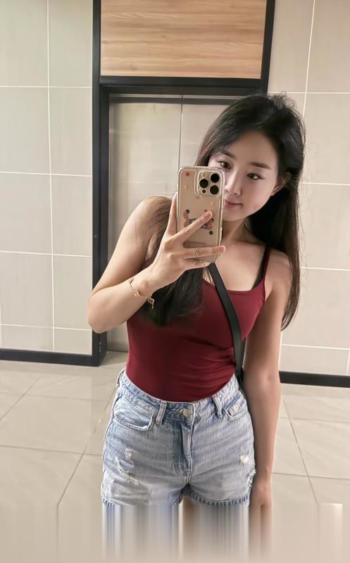 长腿性感嫩妹